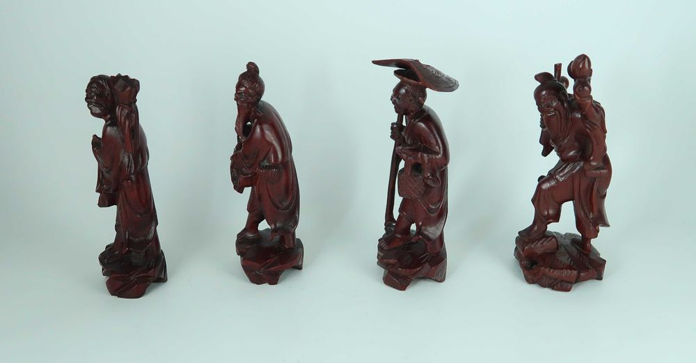 4 Esculturas da China em madeira Exótica