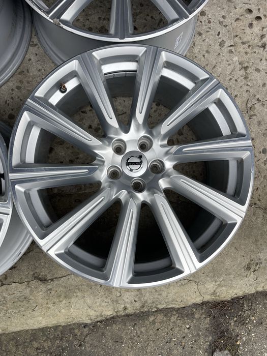 Диски Вольво. R20/5/108/9J/ET38.5