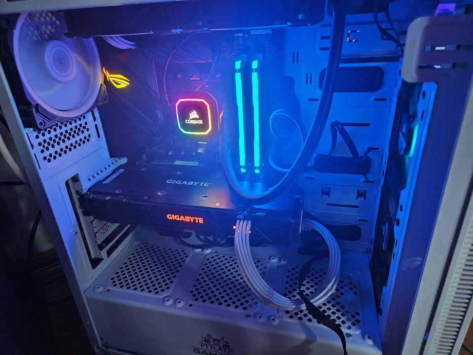 Komputer gamingowy RGB | Ryzen 7 2700x | GTX 1070 Ti | Wi-Fi Bluetooth