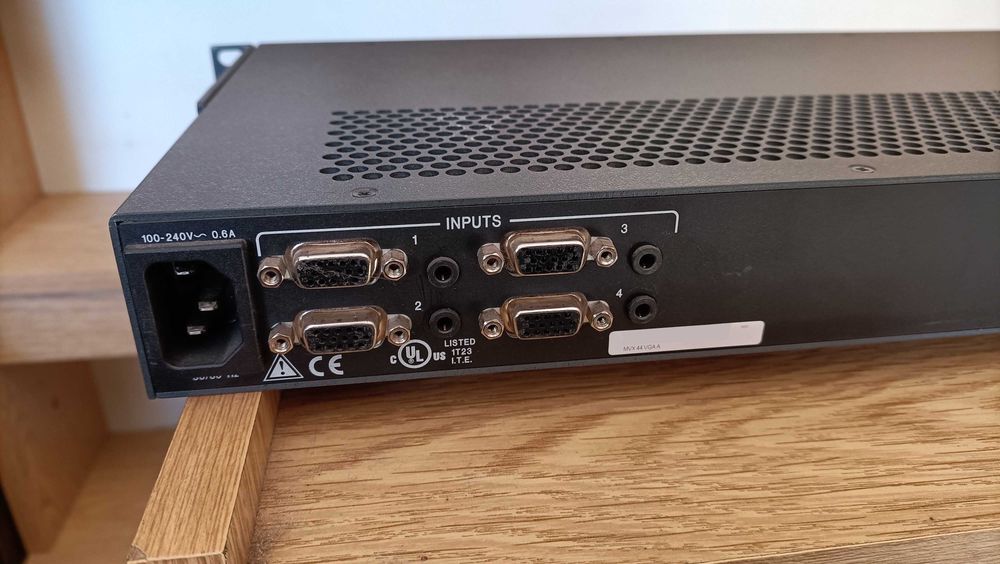 VGA/Audio Matrix Switcher - Extron MVX 44 VGA A