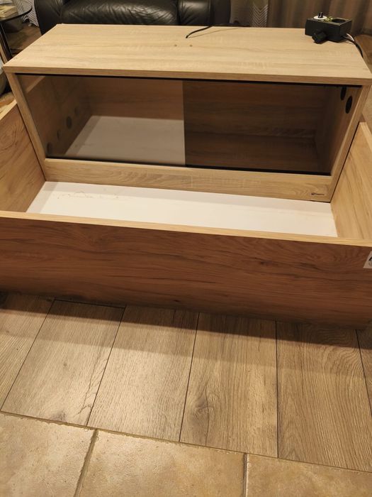 Sprzedam terrarium + akcesoria