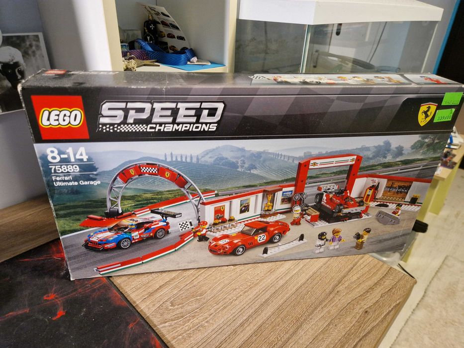 Lego Speed Champions 75889 Garaż Ferrari kompletny+pudełko+instrukcje