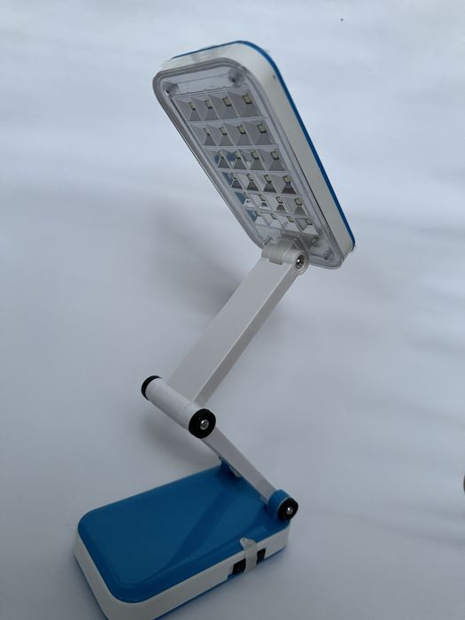 LED настольная лампа аккумуляторная (переносная)