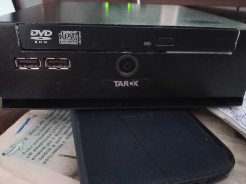 Міні пк Tarox( intel® core2 t7200 , 3/250 gb)+монітор 22".