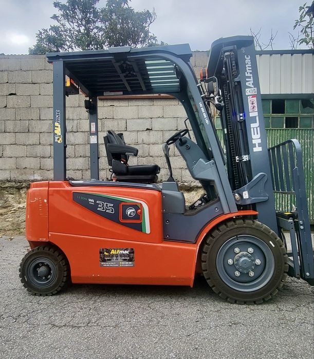 Empilhador 3500kg! Novo! Bateria lítio! Garantia!