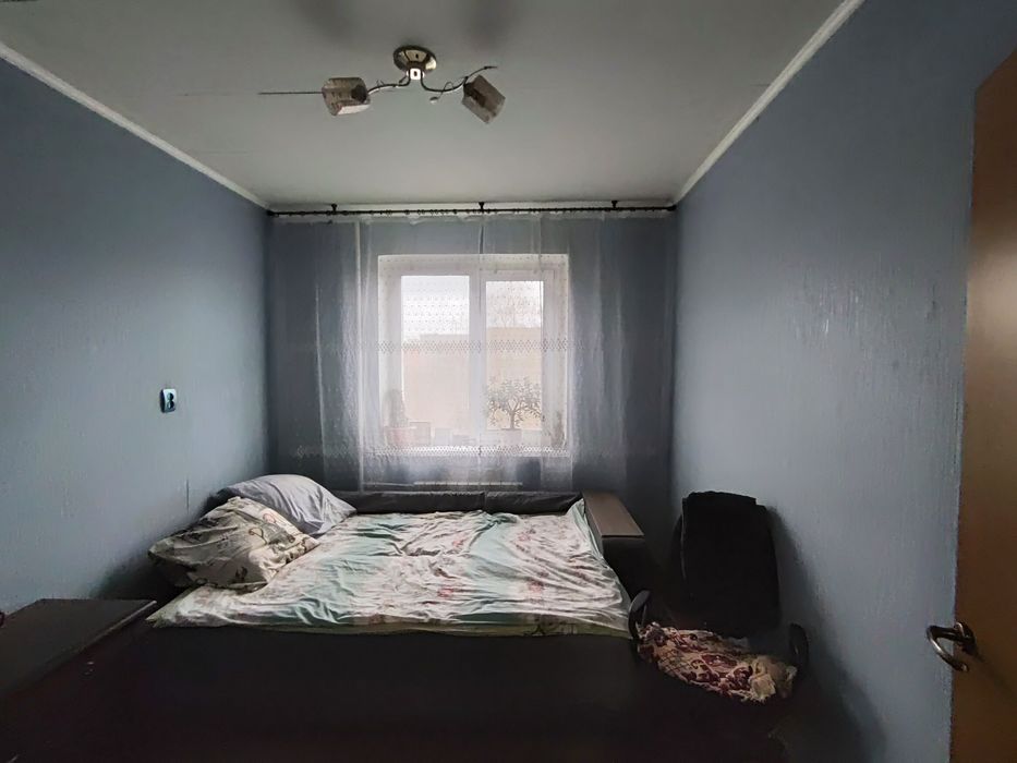 Продається трикімнатна квартира на масиві, в м.Васильків. 48000$