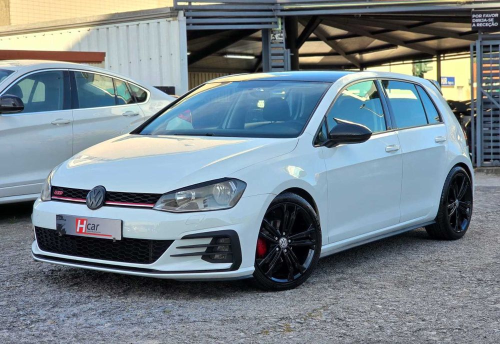 Volkswagen Golf 7 1.6Tdi 110Cv (Look Gti)