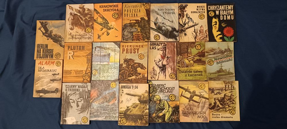 Żółty tygrys - małe tygrysy