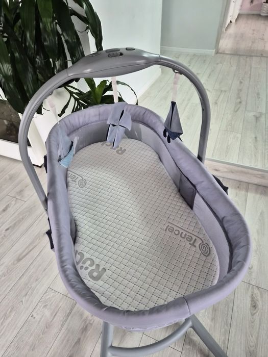 Chicco Baby Hug Pro 5w1 łóżeczko