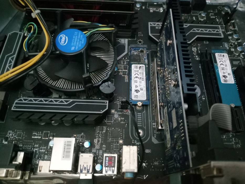 Motherboard MSI PRO Series + CPU tudo a funcionar 100%