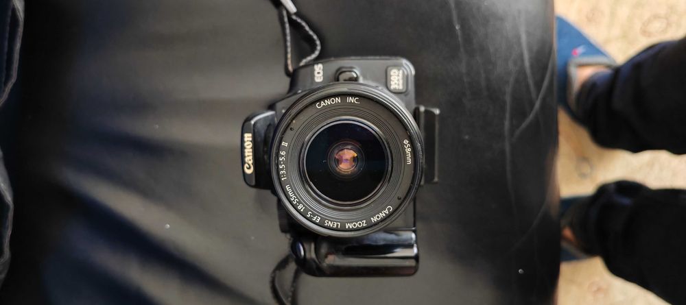 Canon EOS Digital Camera 350