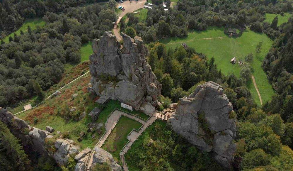 Добра пропозиція земельної ділянки неподалік заповідника"Тустань".