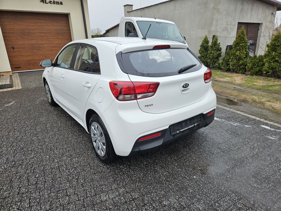 Kia  Rio  1.2b 16v