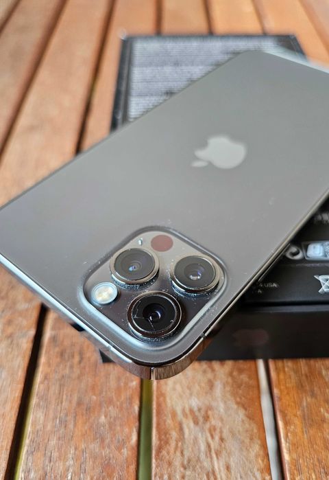iPhone 12 Pro | 512 GB | Preto