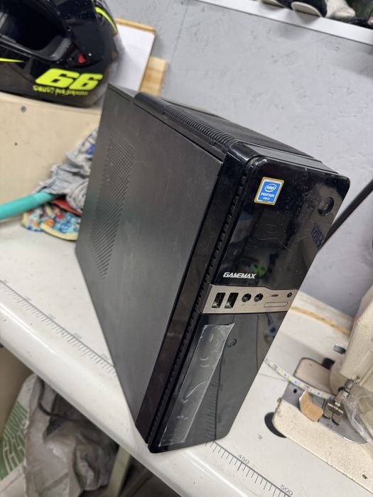 Системний блок i3 10100 озу 8gb ssd 256 gb