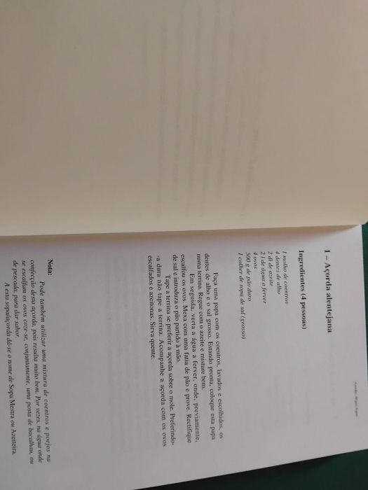 4 Livros “À Mesa”