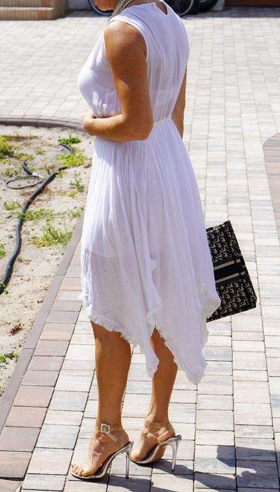 Asymetryczna sukienka Elisabetta Franchi