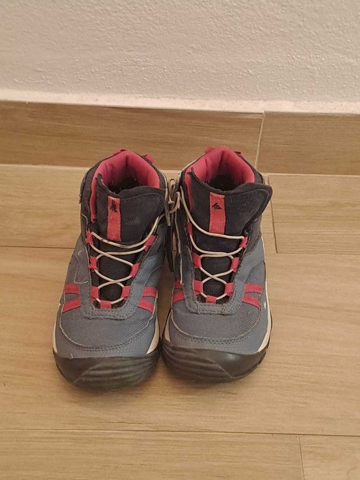 Crocs e botas tamanho 31