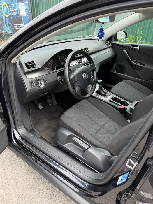 Volkswagen Passat 2009 VIN WVWZZZ3CZAE008190 фото оголошення 13 з 17