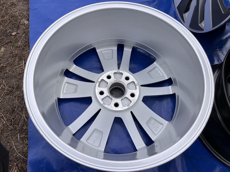 Диски R18 5x112 Škoda Kodiaq Triton 565601025C