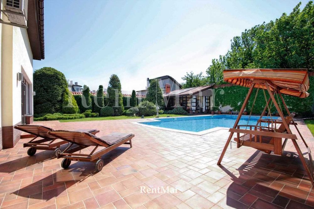 VIP Villa с бассейном у моря 14 ст Б Фонтана