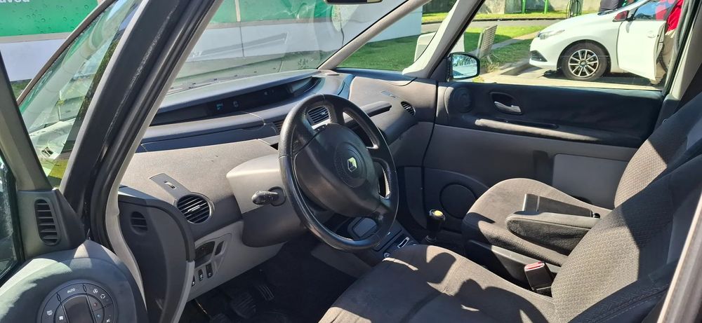 Renault Espace 1.9 dCi Privilege