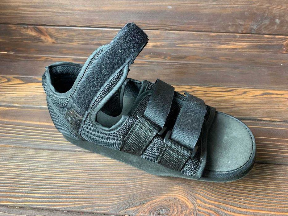 Ортопедичне взуття на гіпс