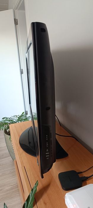 Televisor LG,  impecável 37 polegadas (94cm)