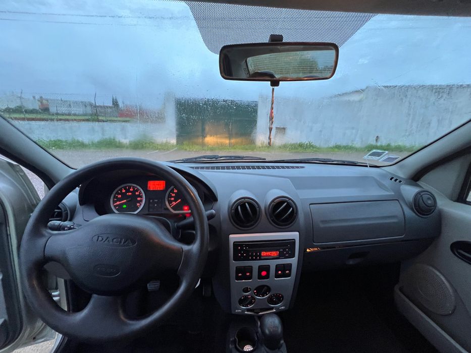 Dacia Logan 1.6 2006