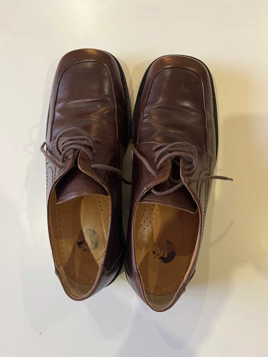 Sapatos Clássicos (castanho)