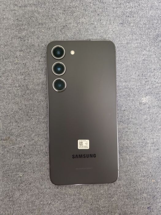 Samsung S23 8/128