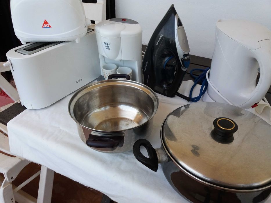 Serviços de chá/ café e sobremesas panelas