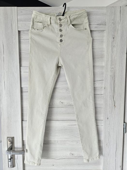 Spodnie dżinsy jeansy skinny rurki