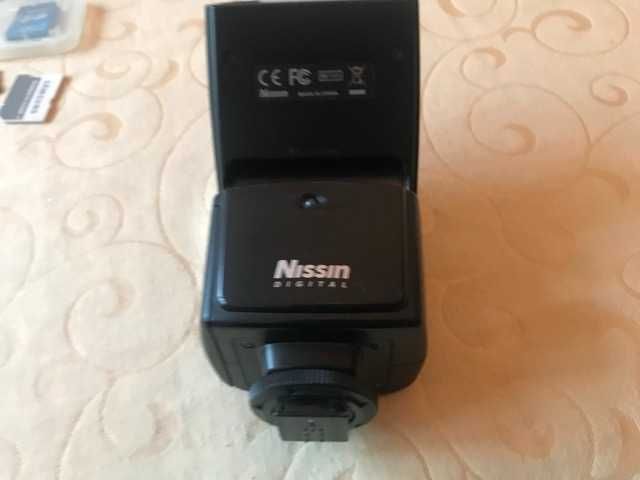 Câmara CANON EOS 90D com lentes e equipamento