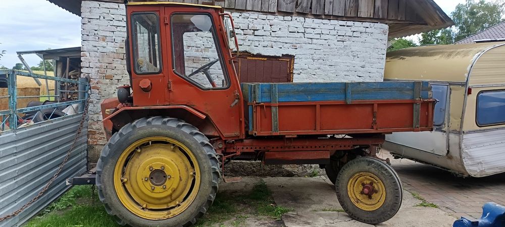 продам т-16  ХТЗ.