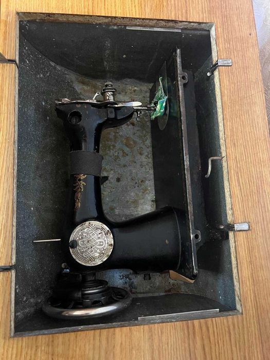 Вінтажні швейні машини самовивіз