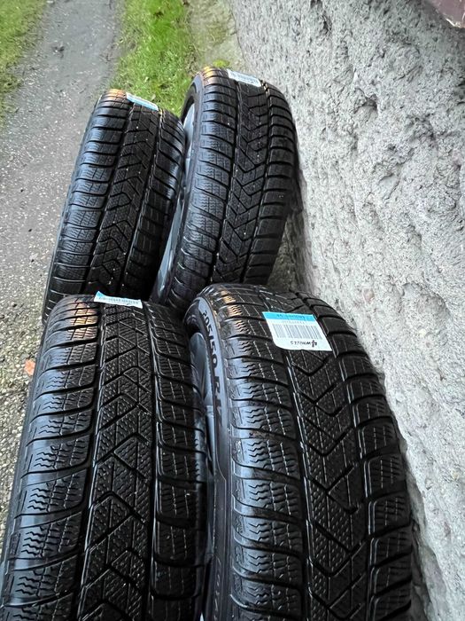 Koła Alufelgi 17" Vw Golf 8 5x112 Et 46 zima 205/50/17 stan igła