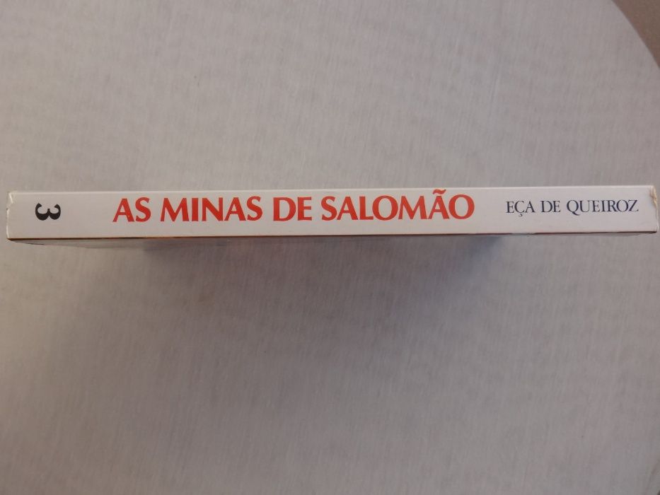 Livro "As Minas de Salomão" de Eça de Queiroz