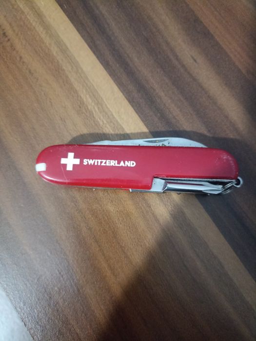Canivete suisso novo
