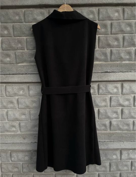 жилетка безрукавка Zara