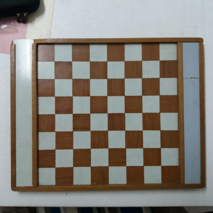 Tabuleiro de damas com as peças