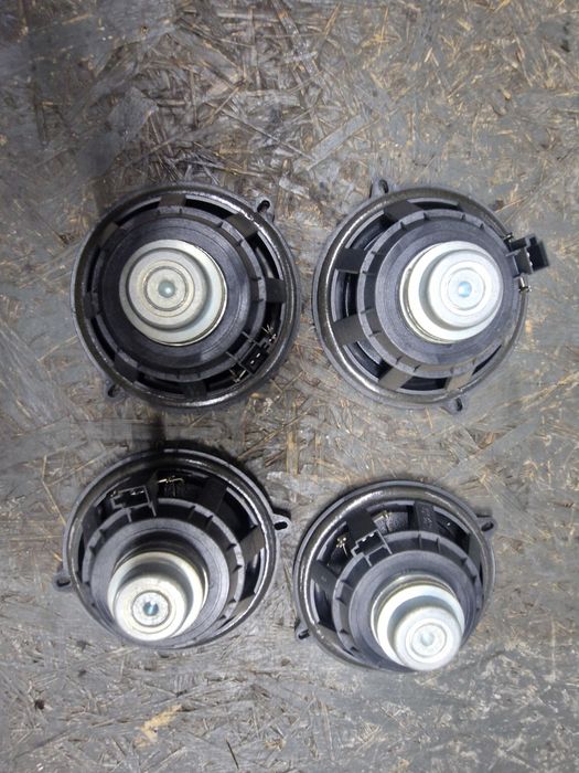 Głośniki Renault VelSatis