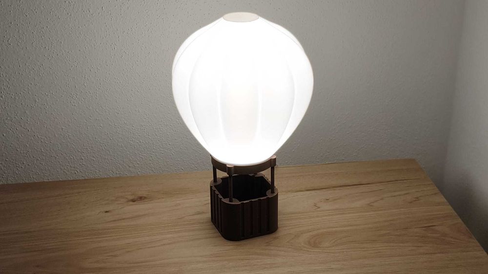 Candeeiro Balão com Luz LED