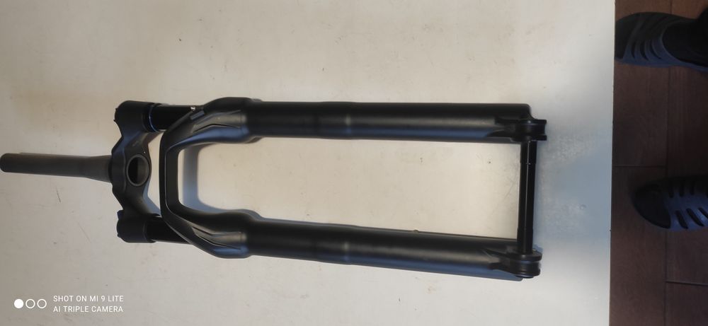 Вилка велосипеда новая X-fusion mig 29 воздушная