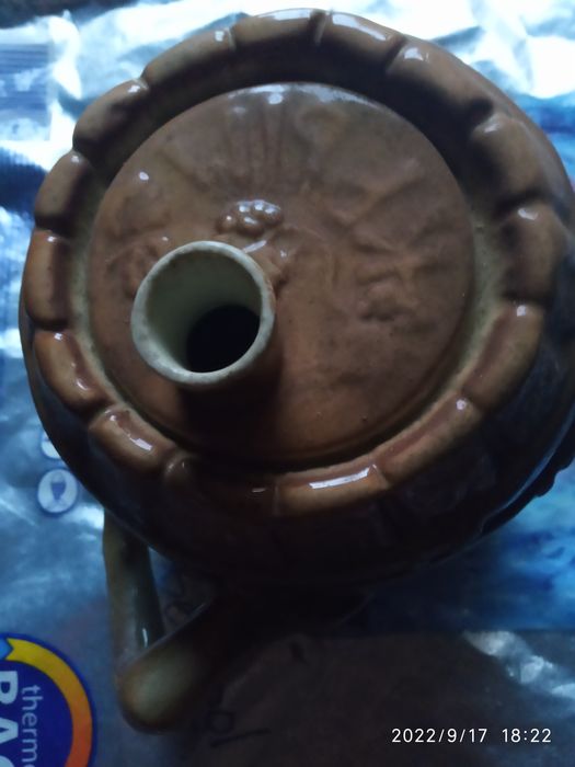 Бочонок керамічний часів СССР для вина