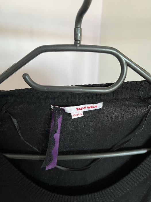 Czarny sweter z wycieciami Tally Weijl XS