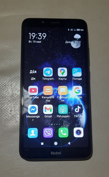 Продам смартфон Xiaomi Redmi 7A 2/32GB Matte Black
