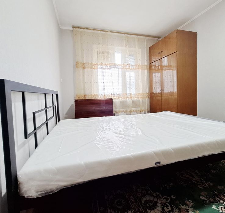 Сдам 2-ком. квартиру по Автозаводской.