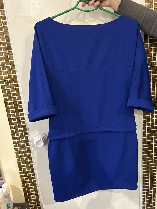 Продам платья разных размеров любое 600грн