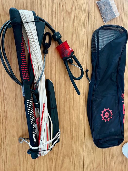 Kit completo de Kitesurf – Slingshot Machine 10m² + Barra Sentry + Nobile 555